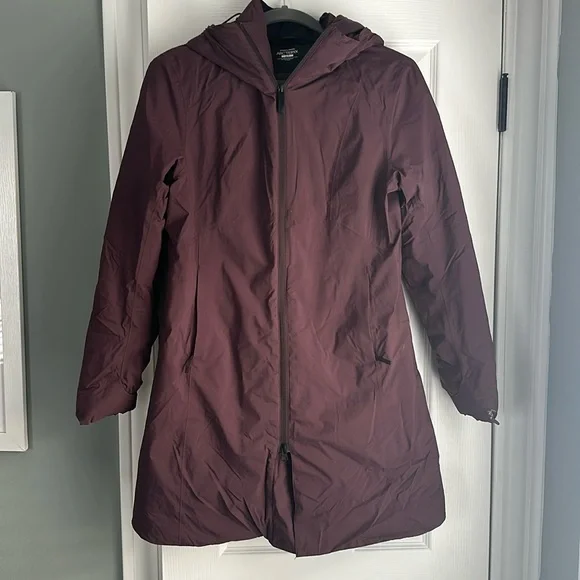 Arc’teryx Winter Coat - Picture 1 of 2